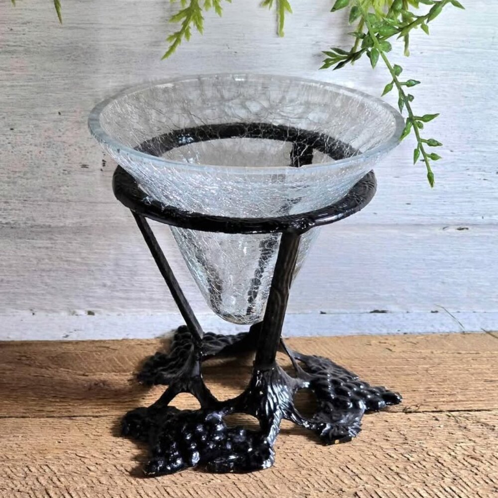 Black Metal Grape Leaf Crackle Glass Candle Holder - Picture 1 of 10